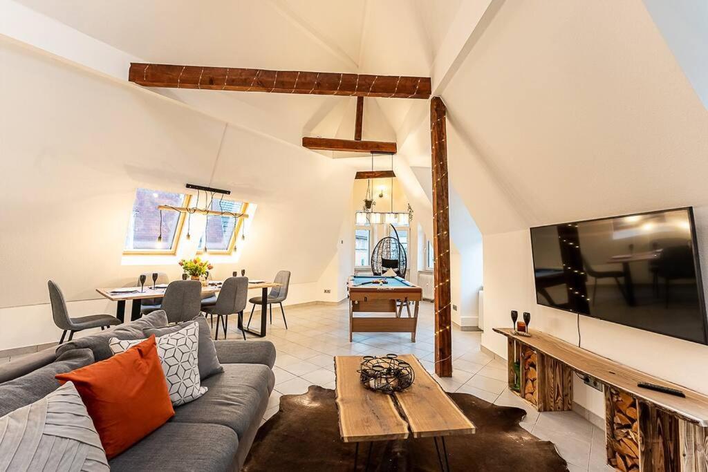 부퍼탈 Loft Mit Billard-Tisch Und Ps4 아파트 외부 사진