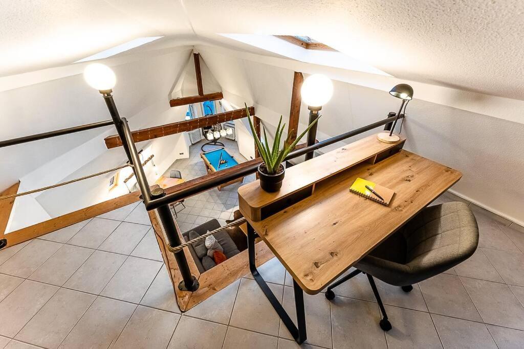 부퍼탈 Loft Mit Billard-Tisch Und Ps4 아파트 외부 사진